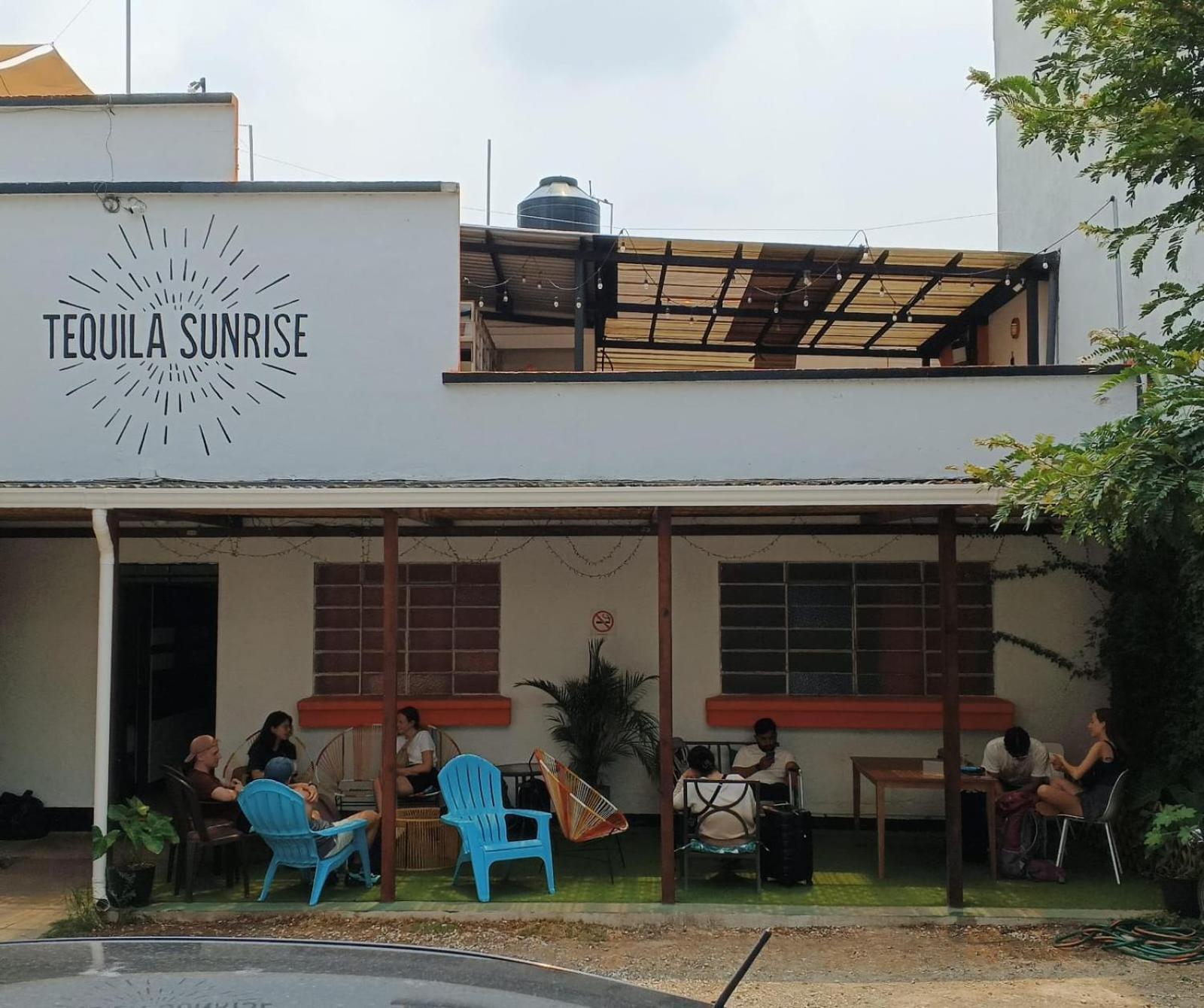 Tequila Sunrise Hostel Guatemala Exterior foto